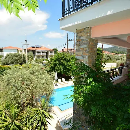 Eden Guest house 4*